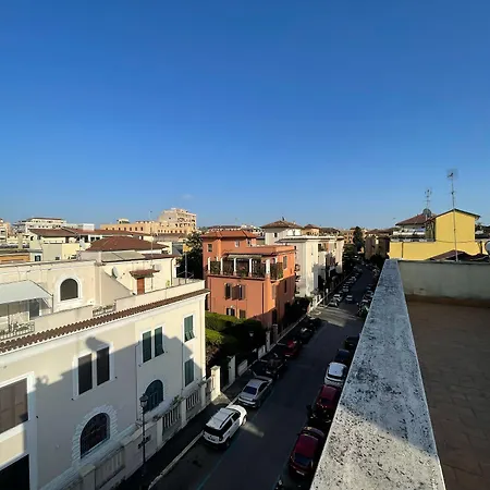 Luzzatti Ostello *