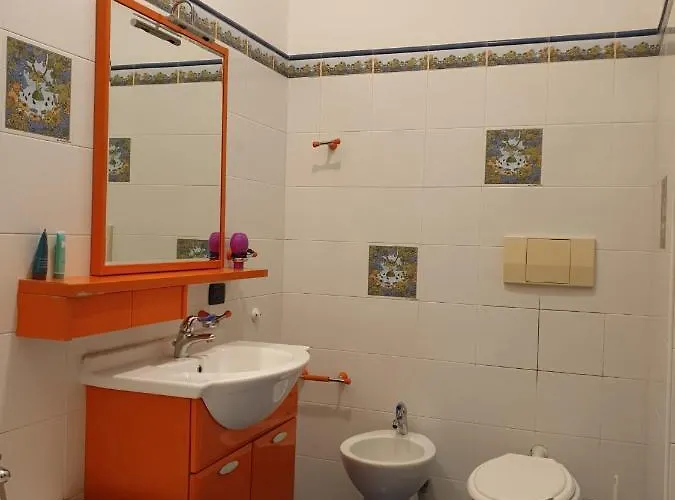 Luzzatti Vandrerhjem Rom